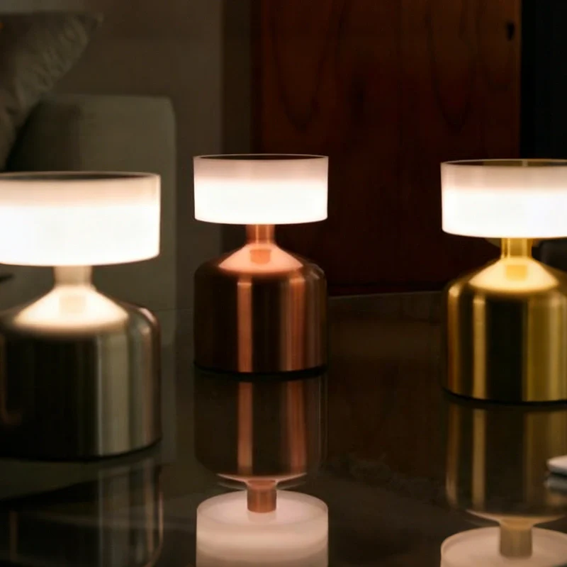 Auralis™ Table Lamp - Image 3