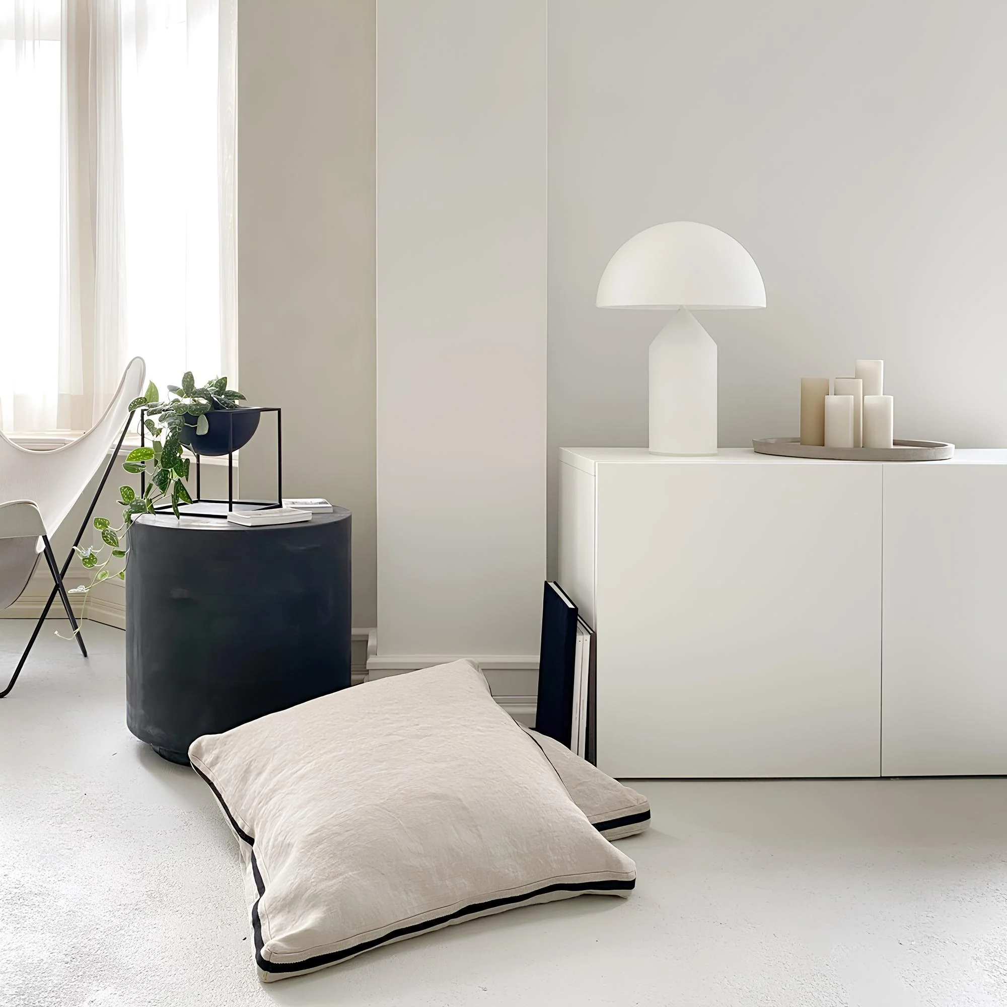 Aurelia™ Table Lamp - Image 4