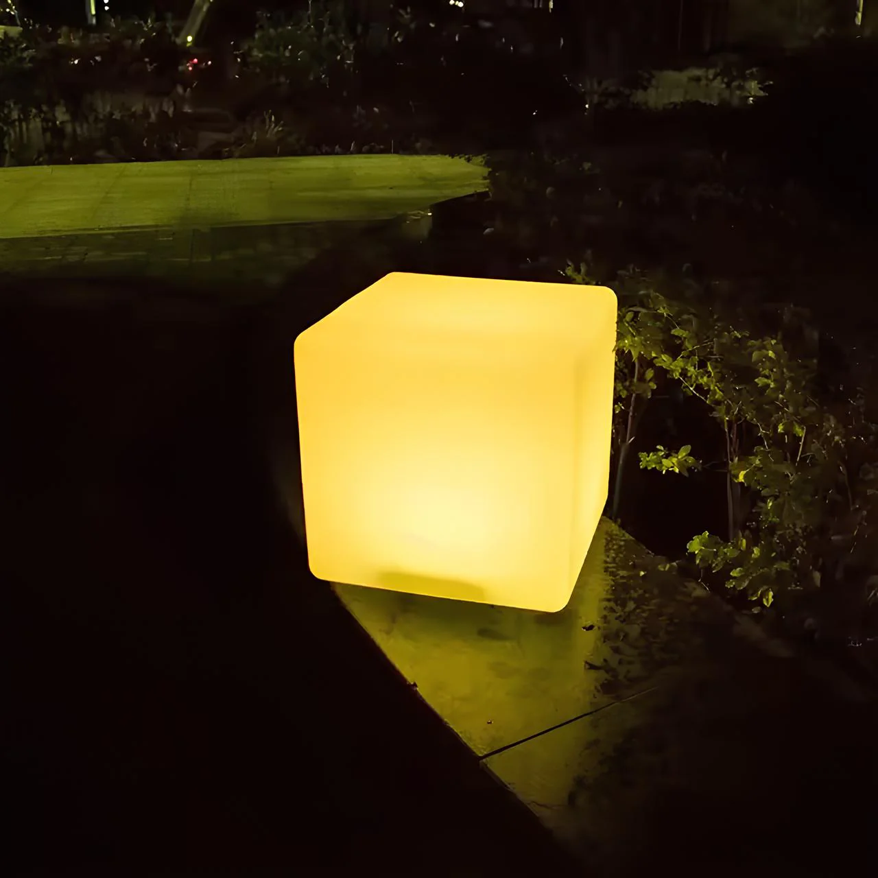 Cubic Garden Light - Image 12