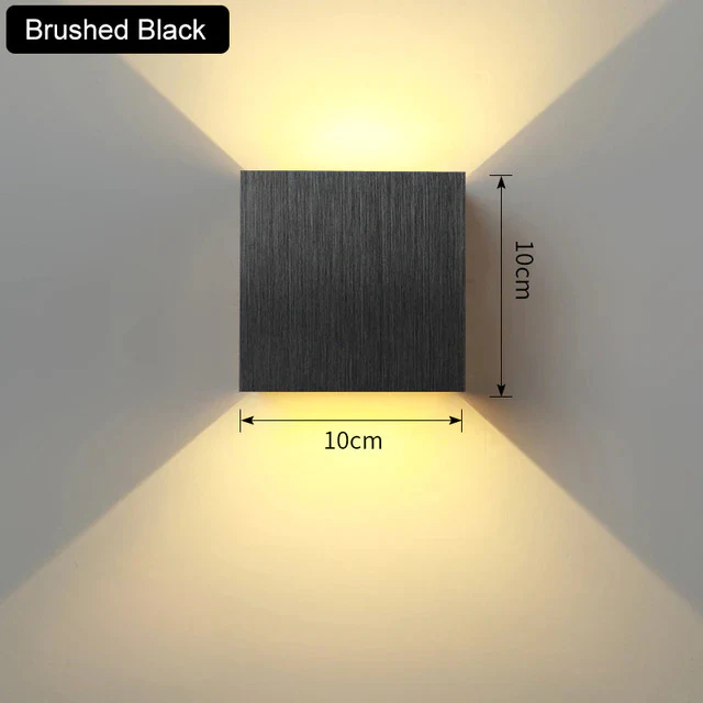 Elegant Wall Light - Image 9