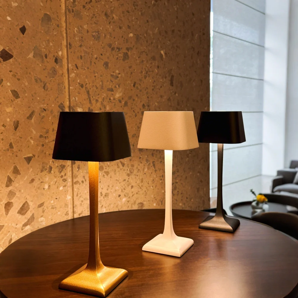 Eleganza™ Table Lamp - Image 9