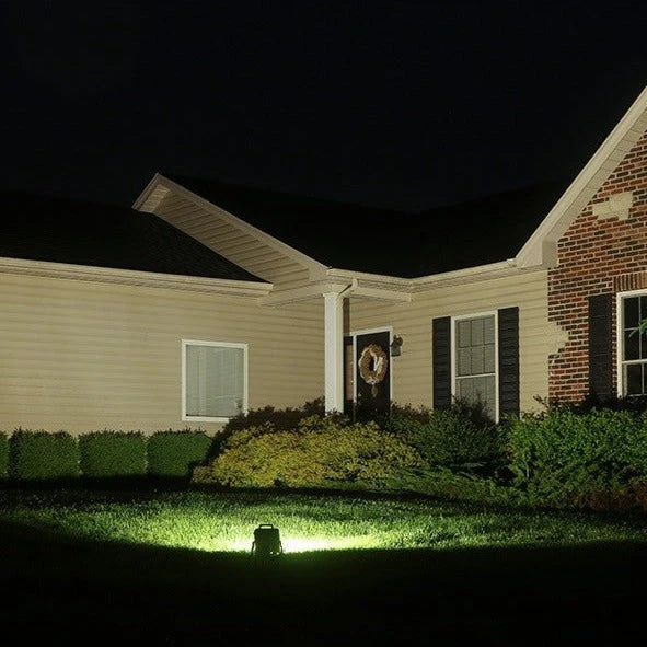 Lumina™ Solar Floodlight - Image 8