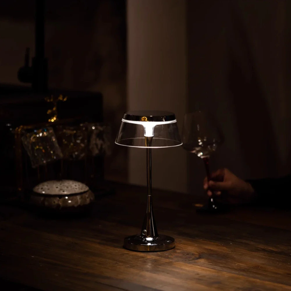 Lustra™ Table Lamp - Image 11
