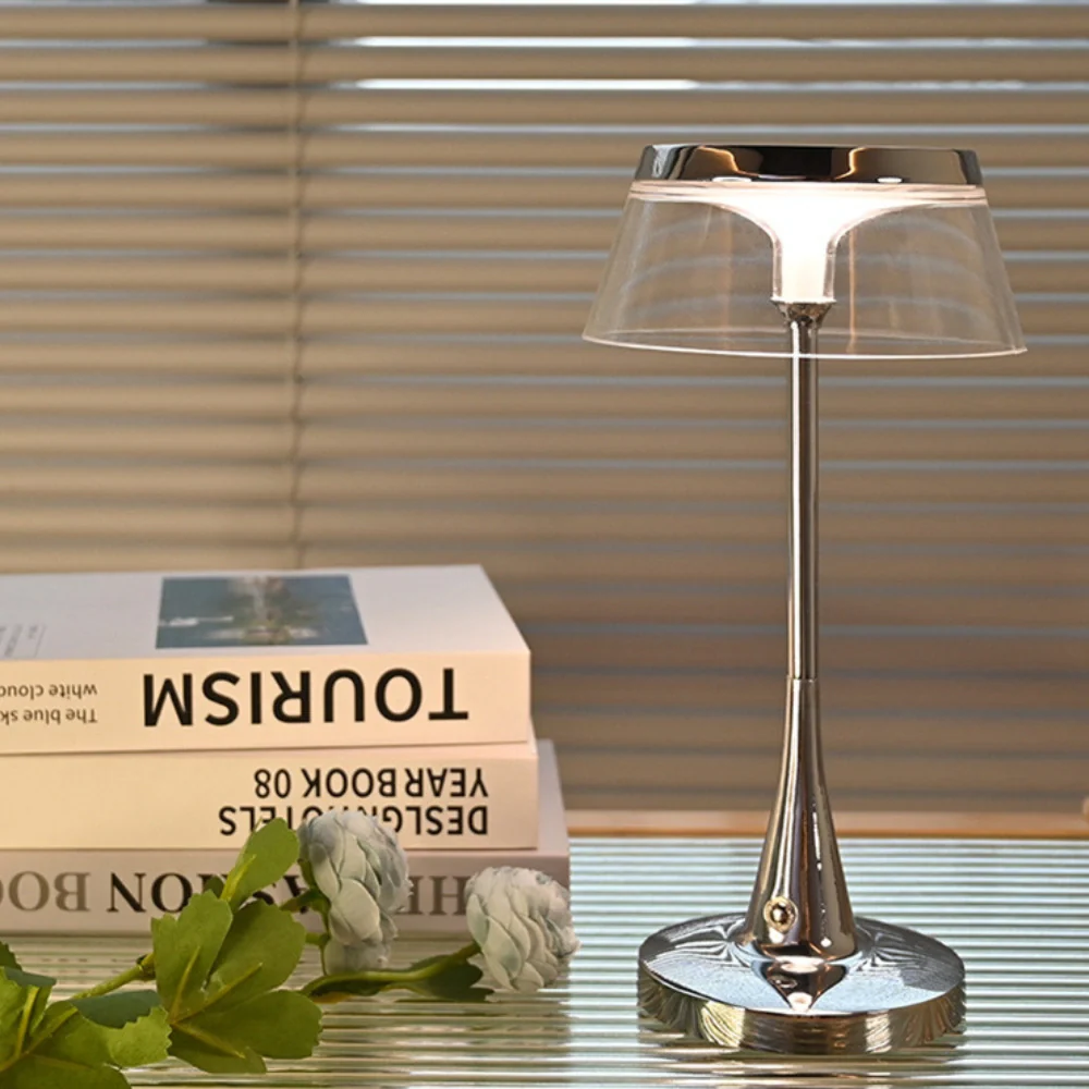 Lustra™ Table Lamp - Image 19