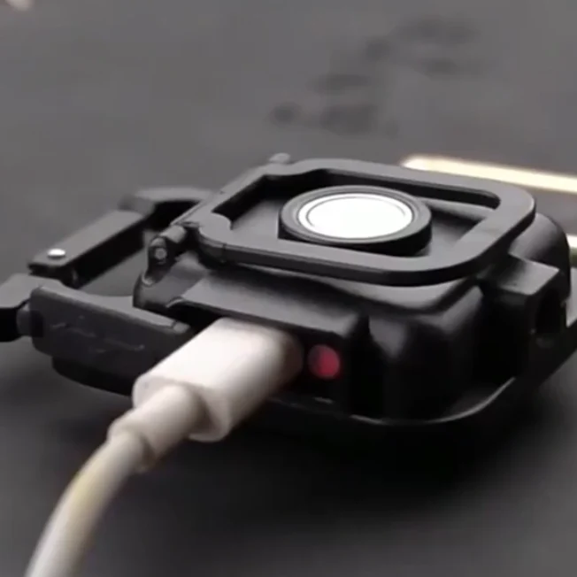 Multifunctional Keychain Light - Image 5