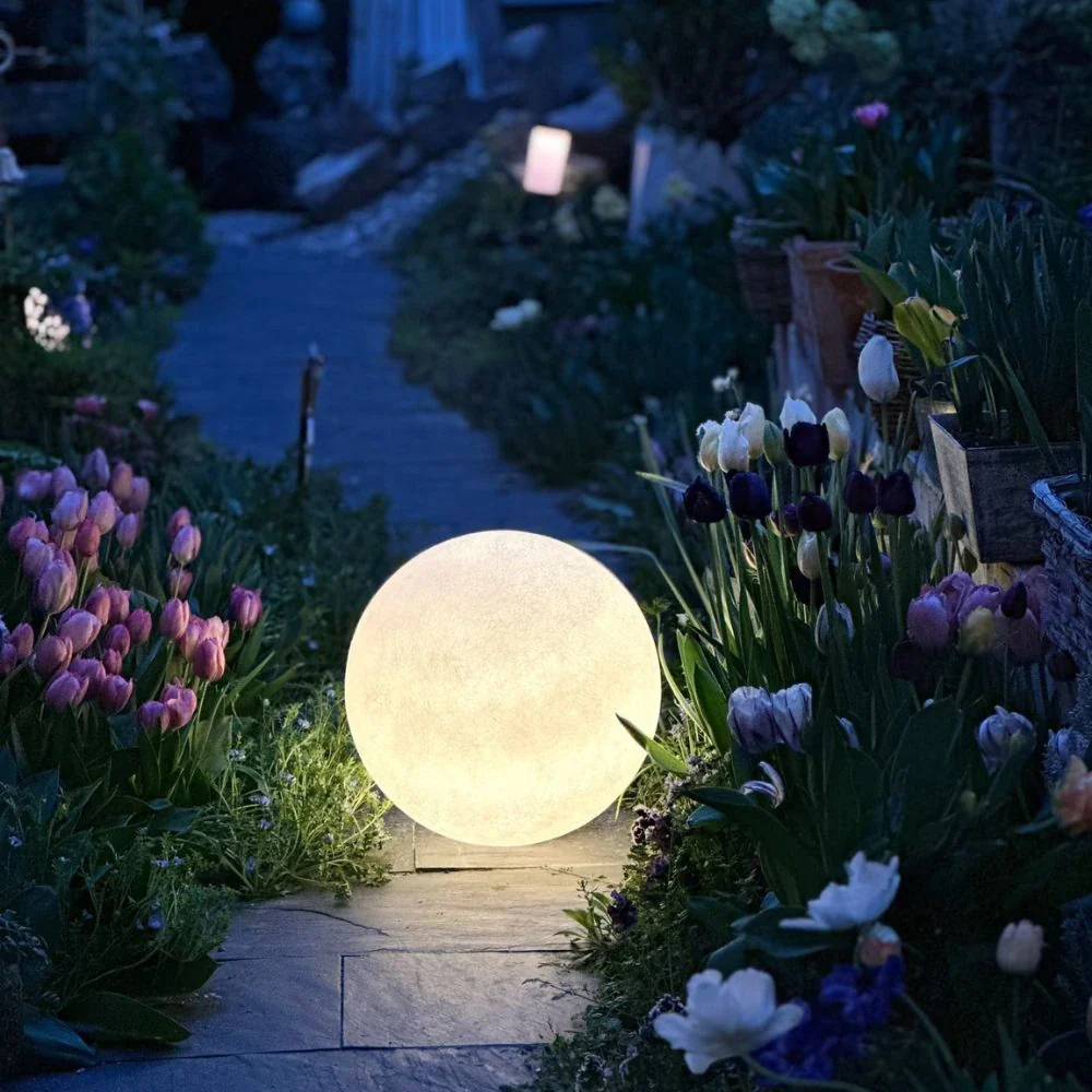 Selene™ Moon Garden Light - Image 16