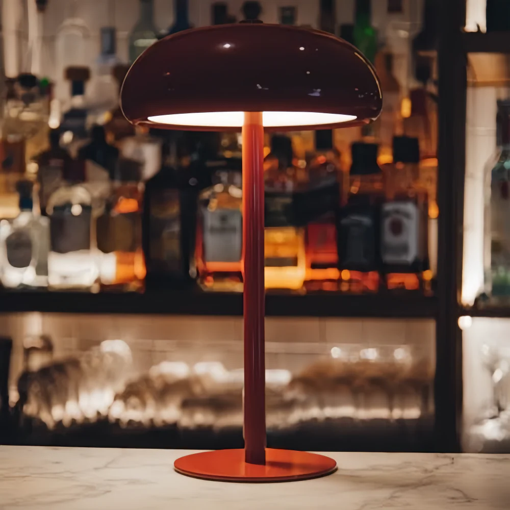 Sleek Retro Table Lamp - Image 2