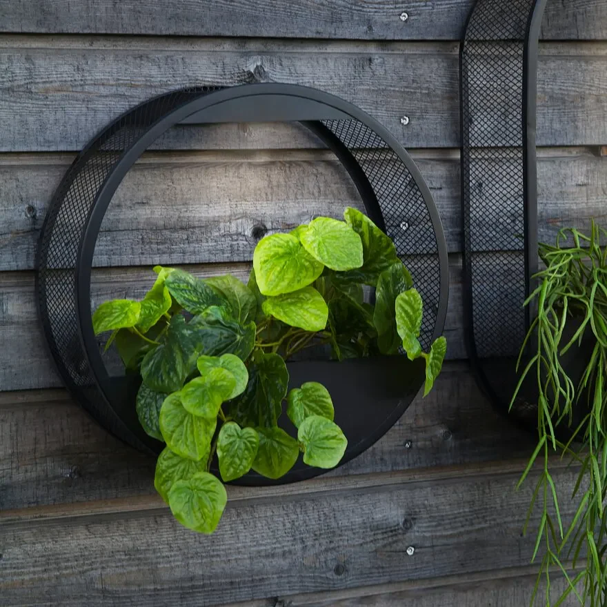 Solar Powered Wall Pot Light - Image 4