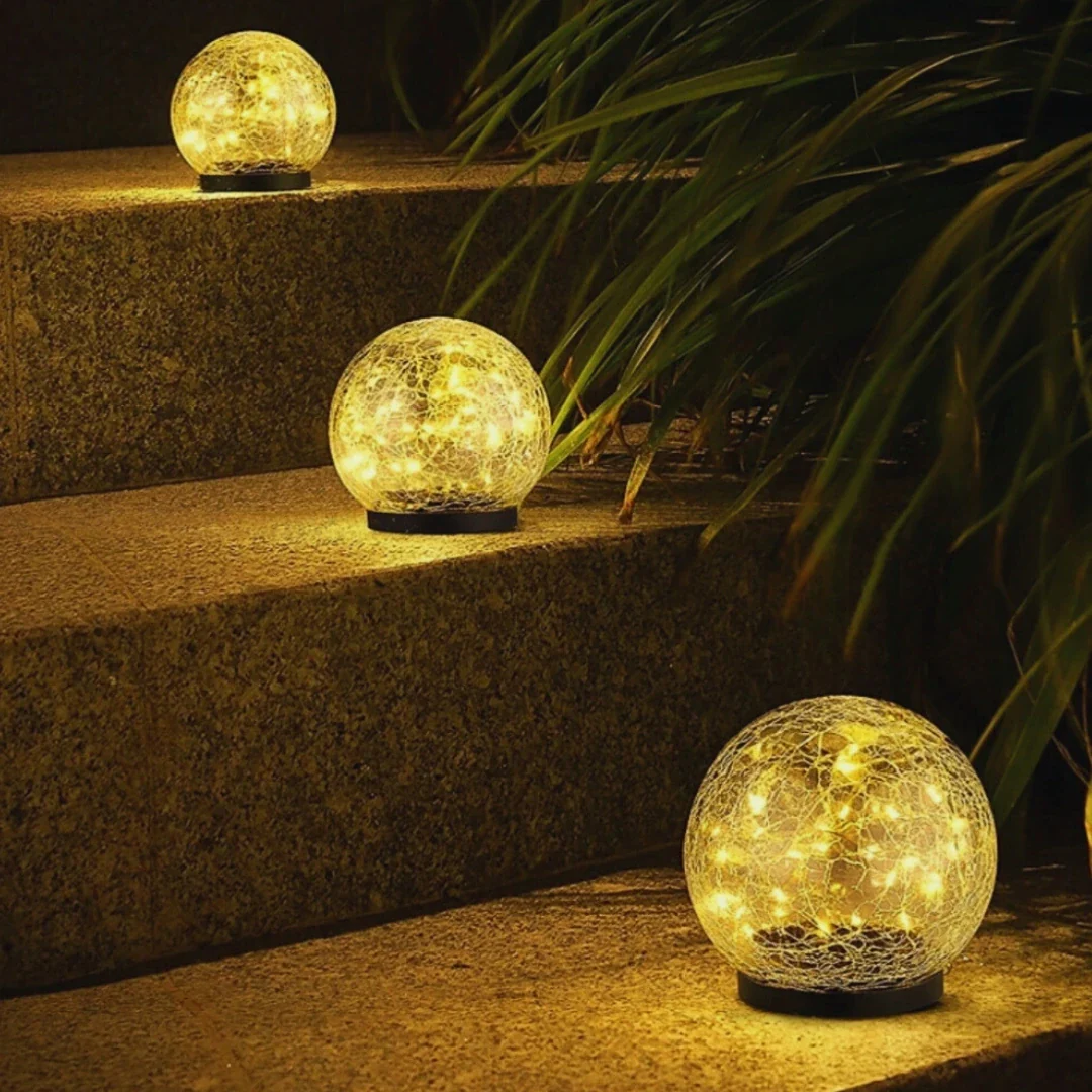 SolarGlobe™ Garden Light - Image 10