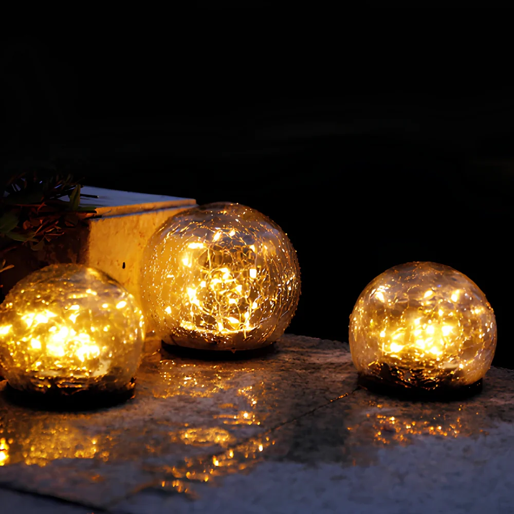 SolarGlobe™ Garden Light - Image 9
