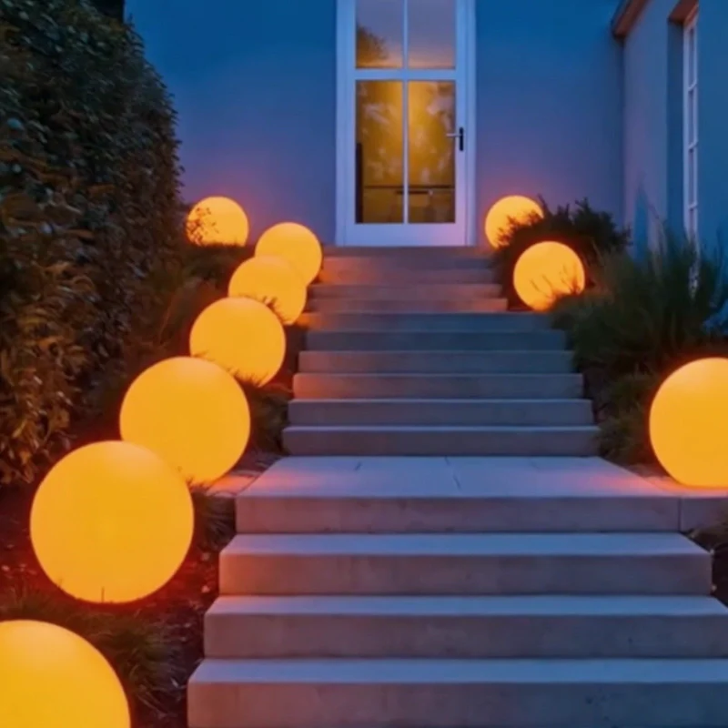 Spherical Garden Light - Image 17