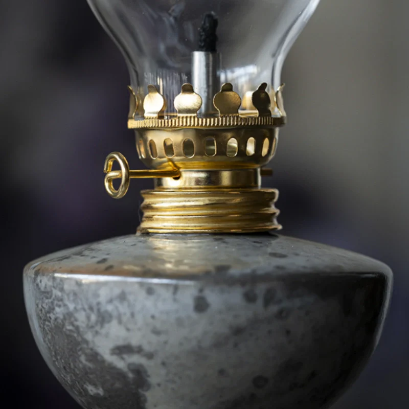 Stillflame™ Oil Lantern - Image 10