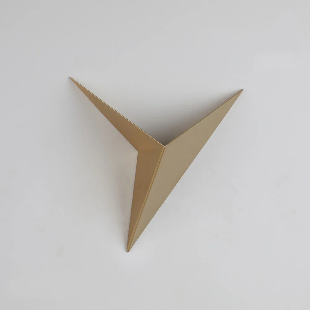 Trigon™ Wall Light - Image 15