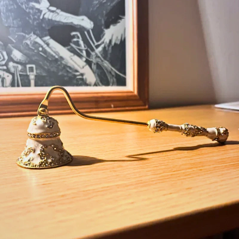 Velisse™ Candle Snuffer - Image 17