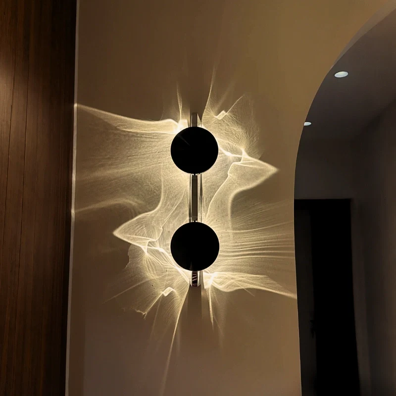 Velwave™ Wall Sconce - Image 2