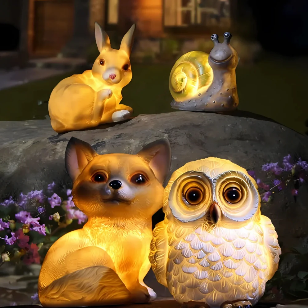 WildGlow™ Solar Garden Light
